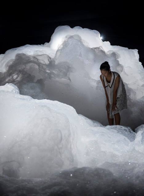 Kohei Nawa's Foam Installation Created A Cloud-like Landscape of Soapy Bubbles - Sheet3