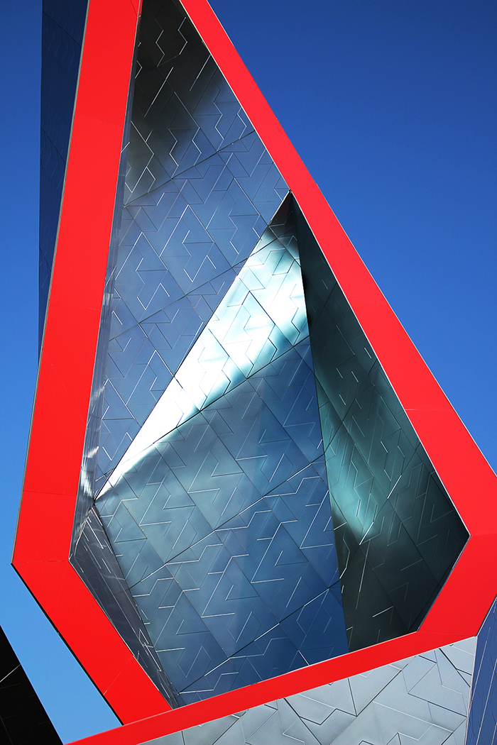 Transfer "Crown" A New Installation Of Daniel Libeskind - Sheet2