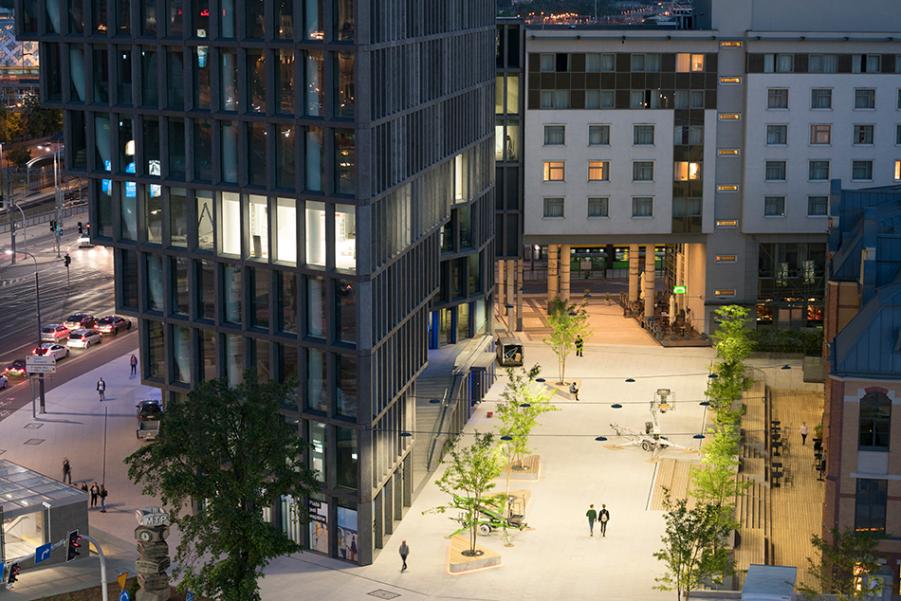 Poznan Baltic- A Building That Looks Radically Different From Every Side - Sheet5