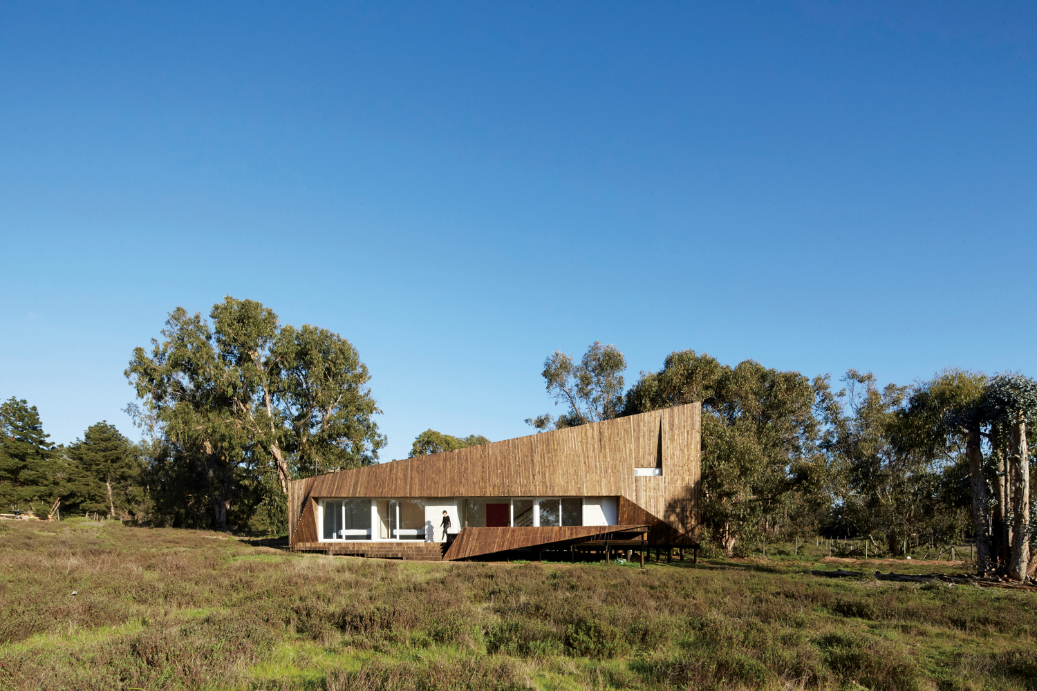 Best of 2017 - 10 Most Unique Homes of the Year - Dos Pieles House | Verónica Arcos