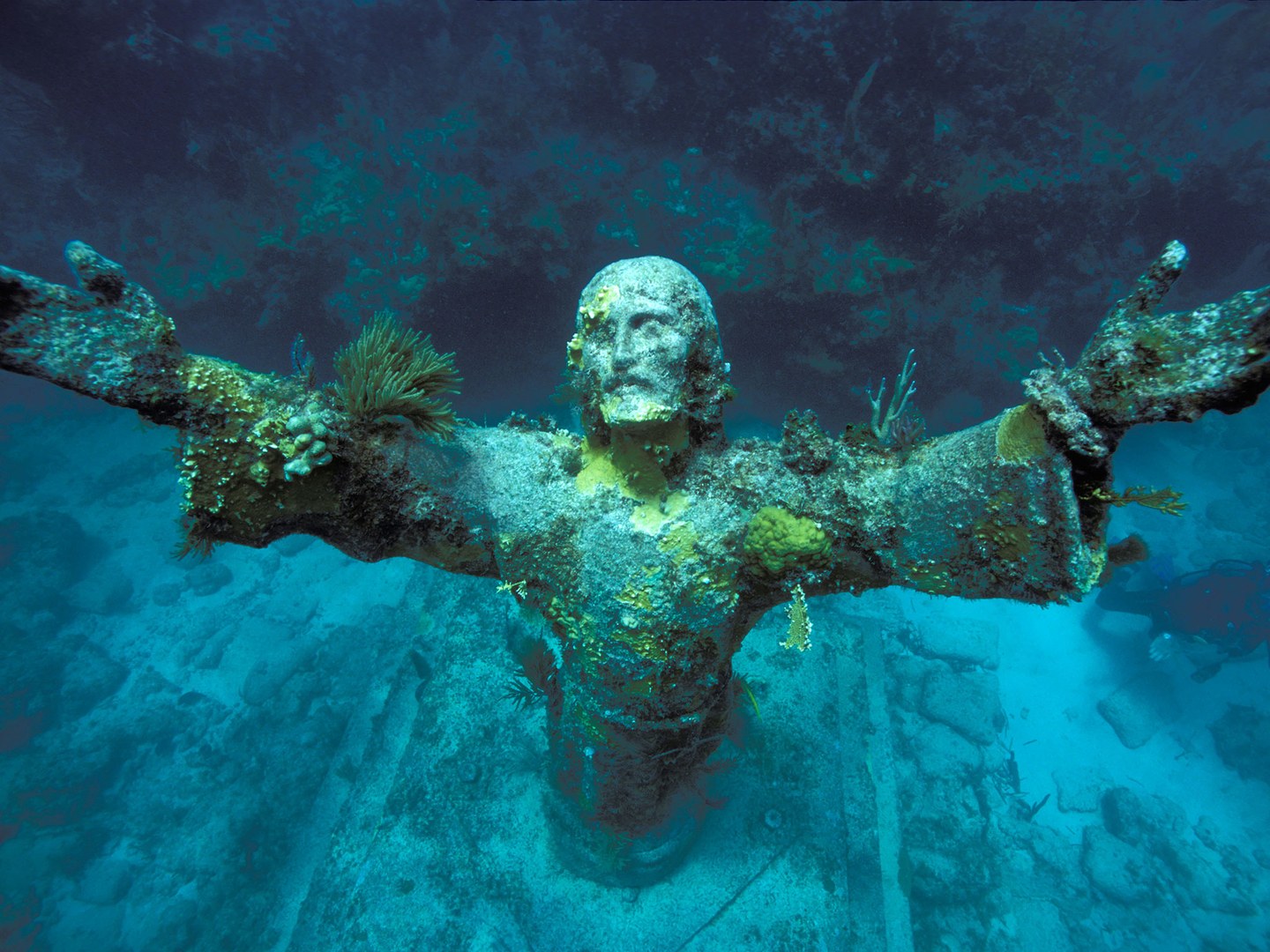 20 Architectural Scariest Places In The World - Christ of the Abyss San Fruttuoso Italy