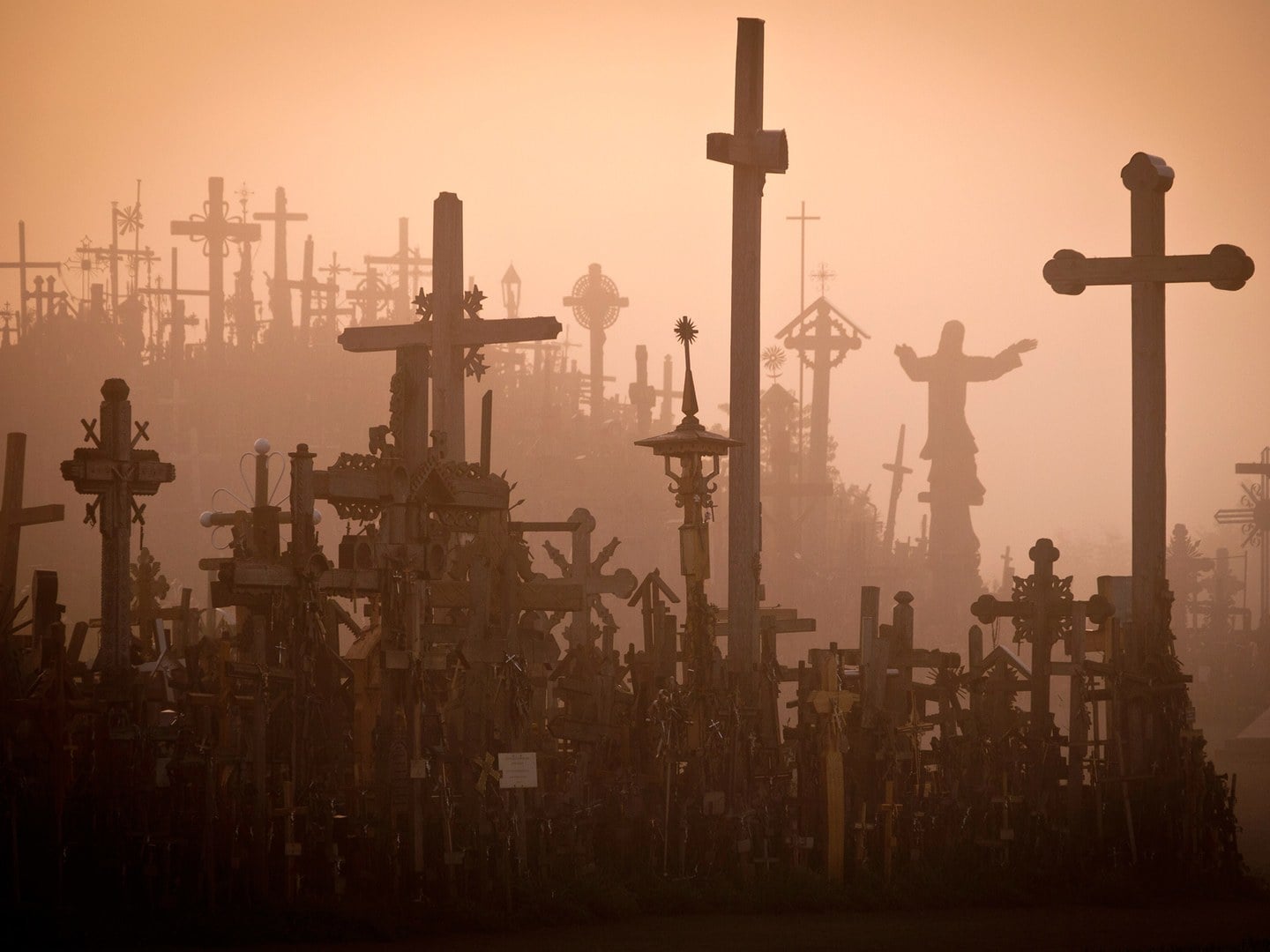 20 Architectural Scariest Places In The World - Hill of Crosses Lithuania