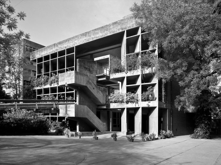 A journey of 100 years of Architecture in India | Part 01 - 1954-56 Headquarters of The Mill owners Association Ahmedabad