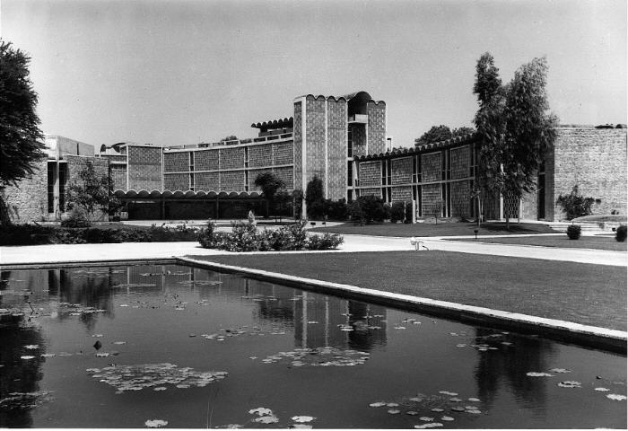 A journey of 100 years of Architecture in India | Part 02 - 1962 The India International centre New Delhi