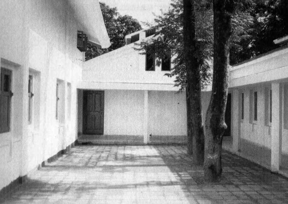 A journey of 100 years of Architecture in India | Part 03 - 1979-1985 Path Bhavana girls hostel, Shantiniketan