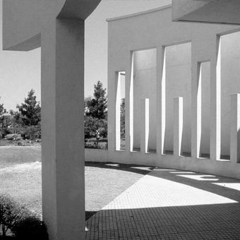 A journey of 100 years of Architecture in India | Part 04 - 1985-86 Garware House, Nasik