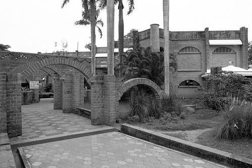 A journey of 100 years of Architecture in India | Part 04 - 1990-91 Information Recepetion Centre, Auroville