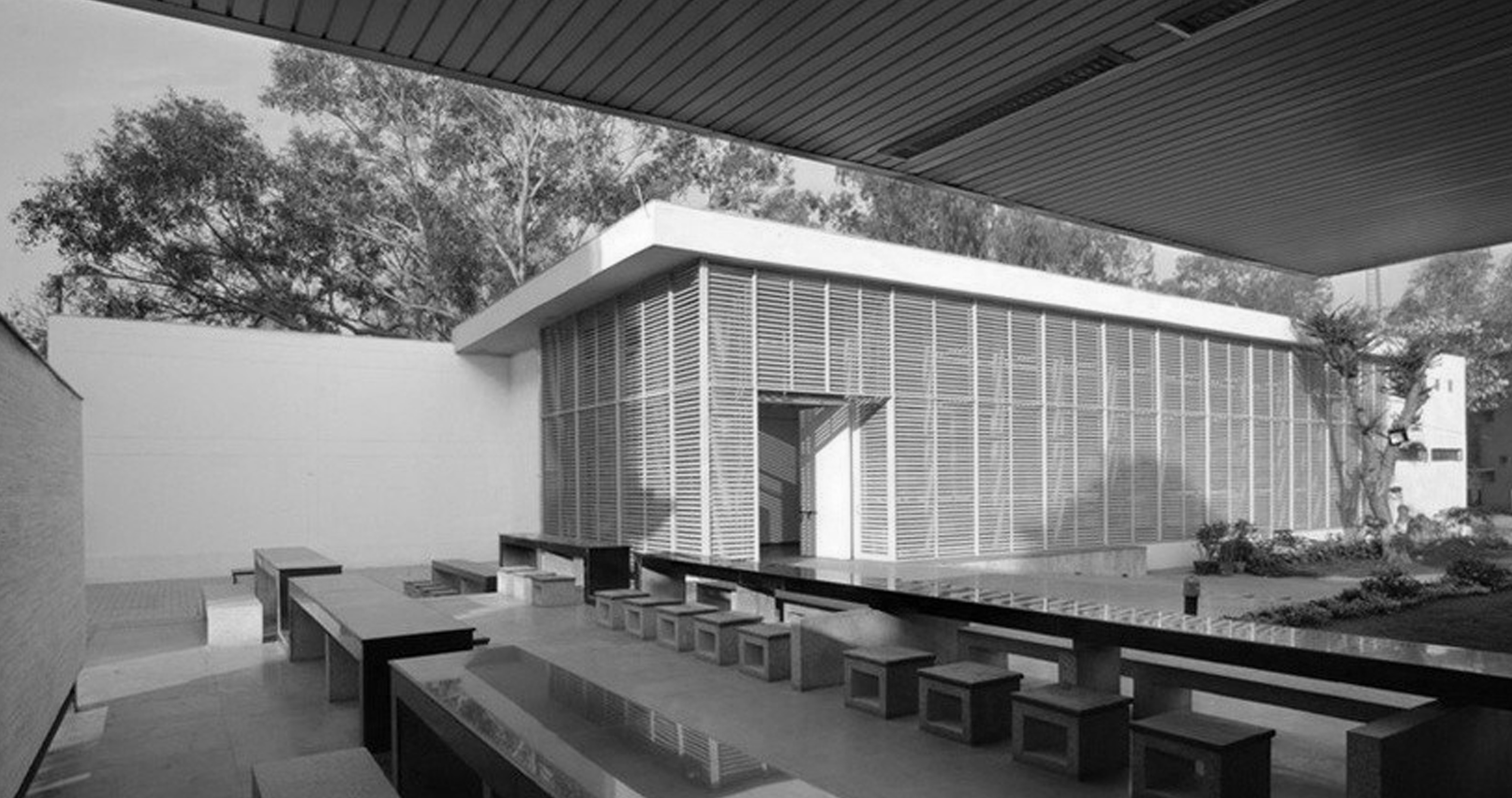A journey of 100 years of Architecture in India | Part 04 - 2005-07-JMI University Students Canteen