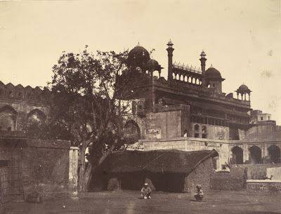 Delhi Now & Then - See how Delhi has changed through CENTURIES. This Is Amazing.! - Interior view of the Lahore Gate of Palace, Delhi - 1858