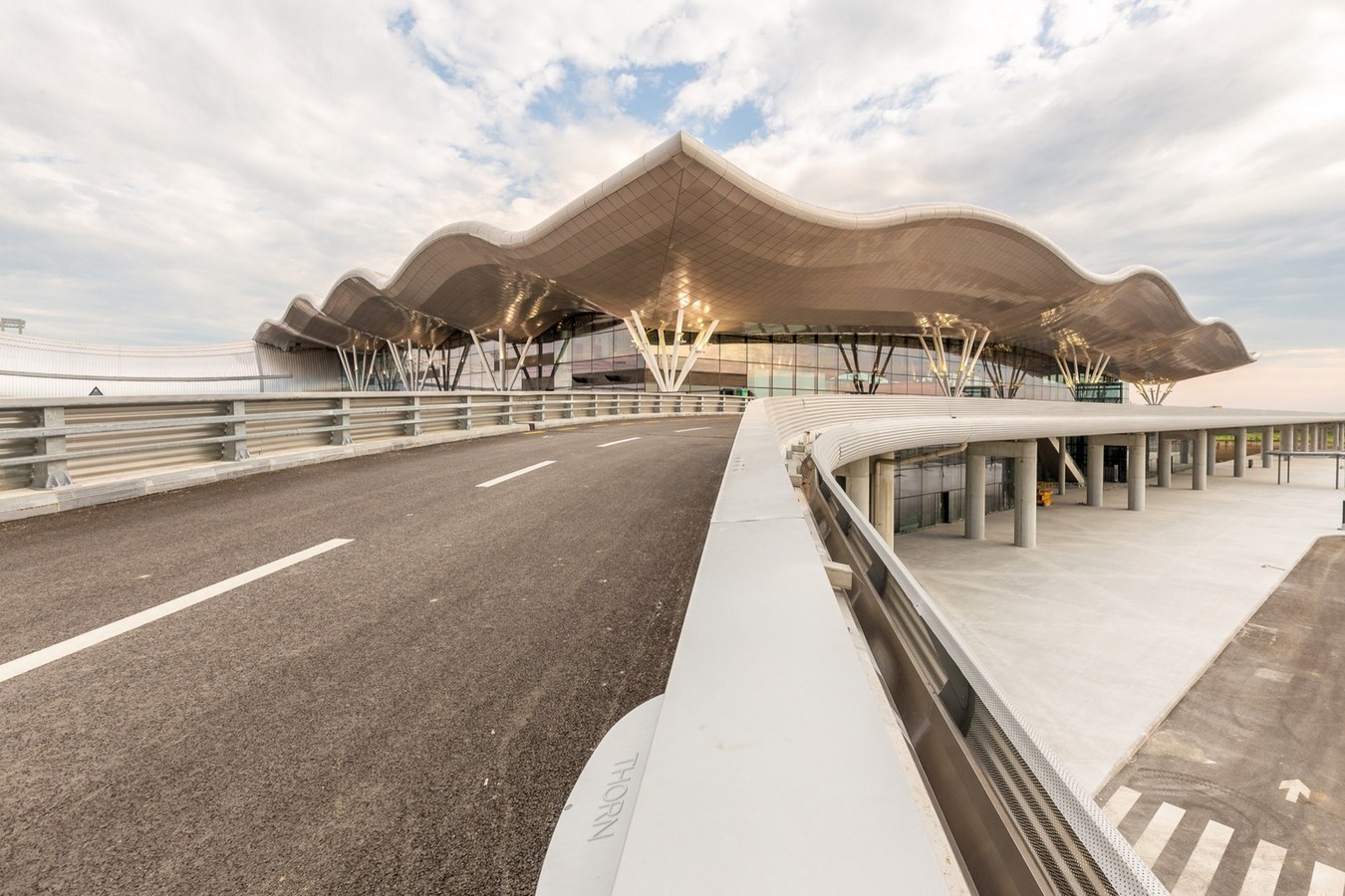 Best of 2017 - Transport Hubs Check out all the Projects here! - Zagreb Airport by Kincl + Neidhardt + Institut IGH