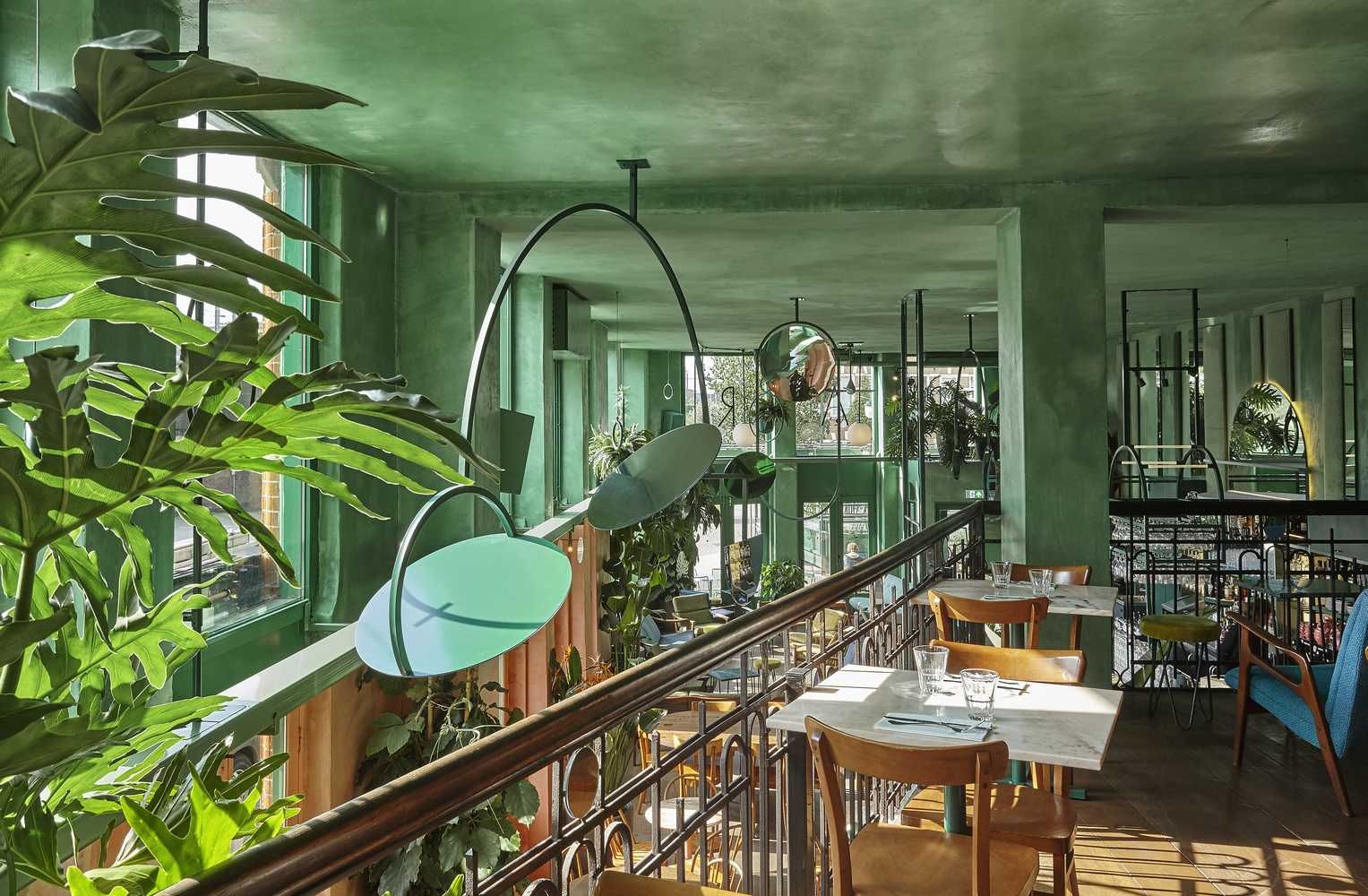 10 Different Projects That Feature the Color Green! - Bar Botanique Cafe Tropique / Studio Modijefsky