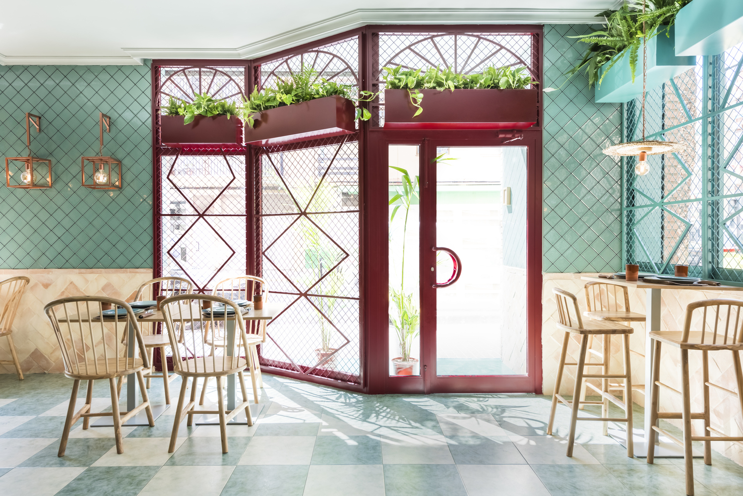10 Different Projects That Feature the Color Green! - Albabel / Masquespacio