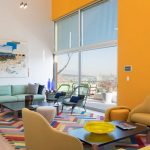 Eight home interiors furnished around statement rugs - Sheet5