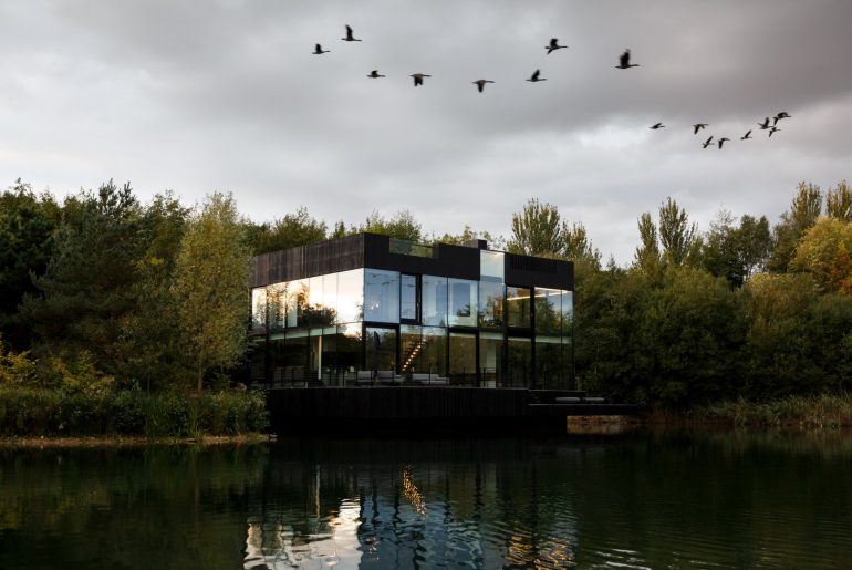 Glass Villa in the lake, Lechlade, United Kingdom By Mecanoo Architecten - Sheet17