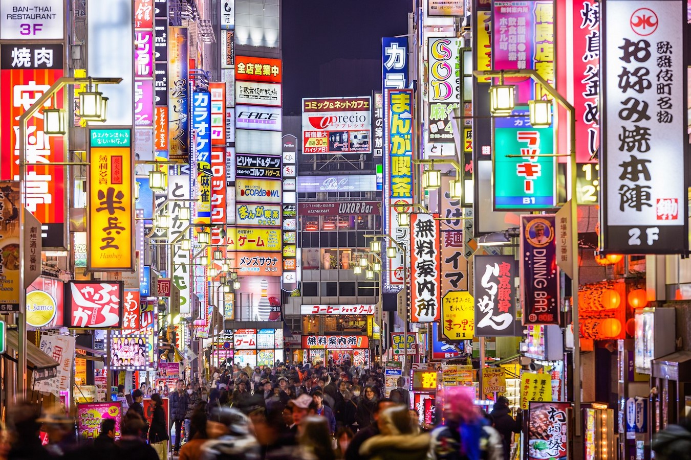 The love-hate relationship between Advertising and Built Environment - Sheet4