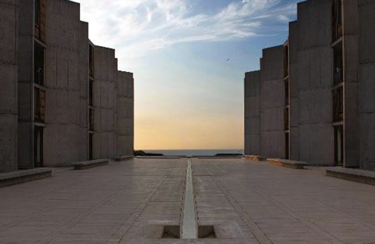 Coming back to our senses: What is Phenomenology in Architecture?