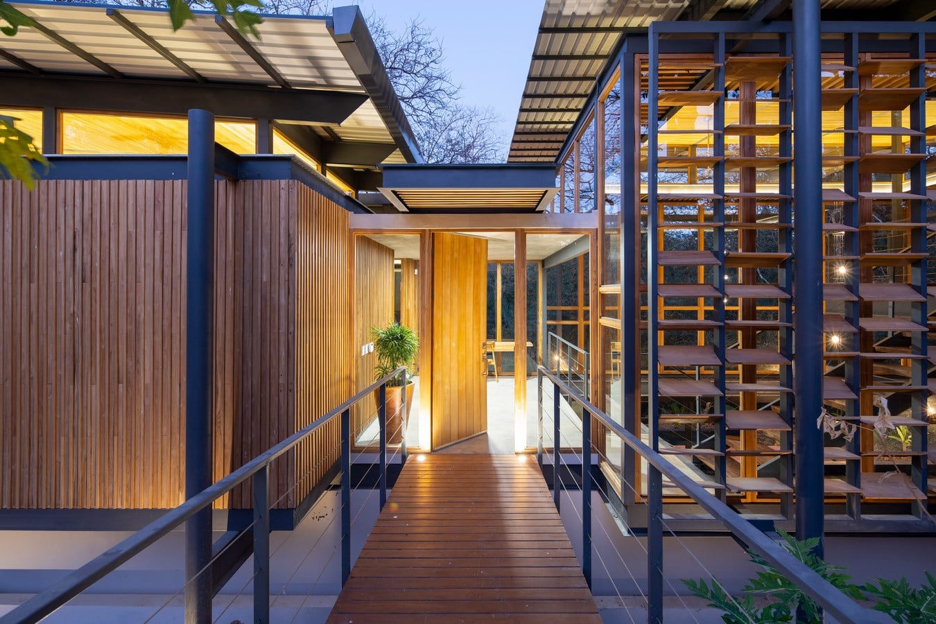 The Jungle Frame House by Studio Saxe - Sheet16