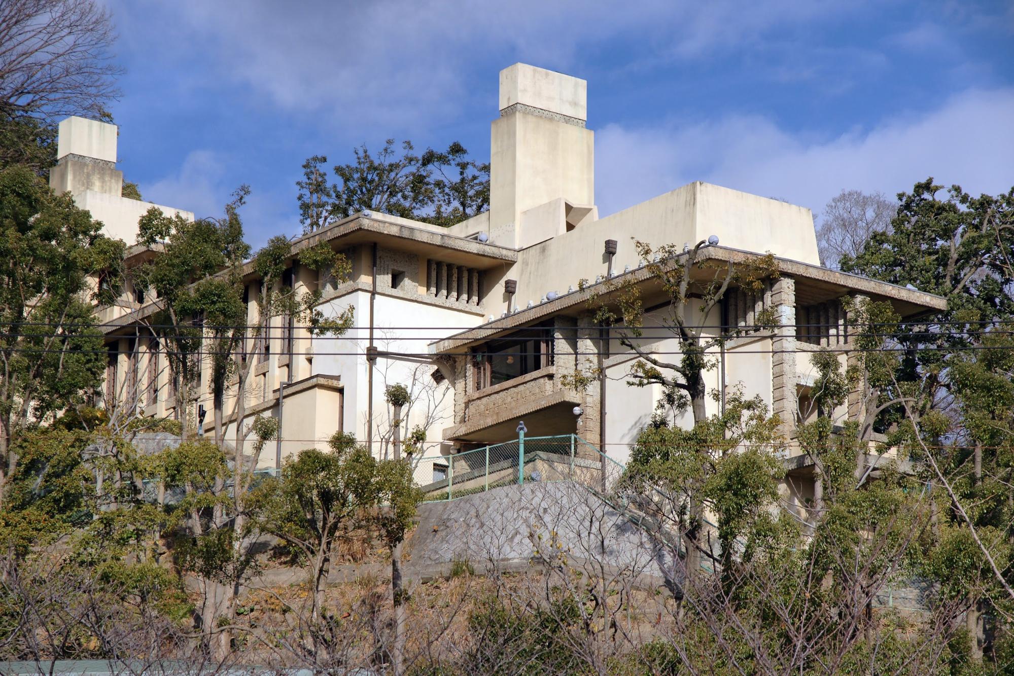 Happy 152nd Birthday Frank! 50 projects by "America’s greatest Architect" (that you can visit) - Tazaemon Yamamura House (1918)