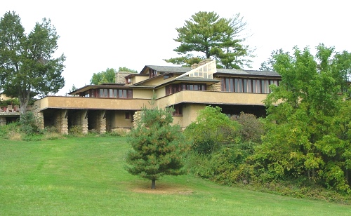 Happy 152nd Birthday Frank! 50 projects by "America’s greatest Architect" (that you can visit) - Taliesin III (1925)