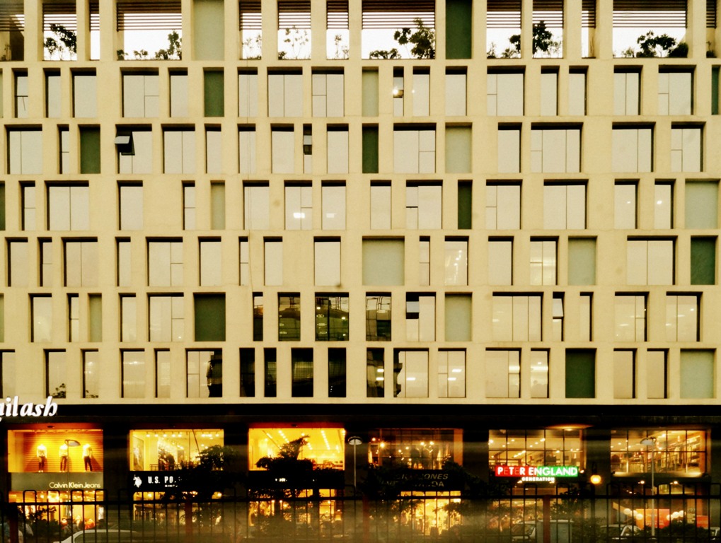 Kailash Tower by Maithel & Associates