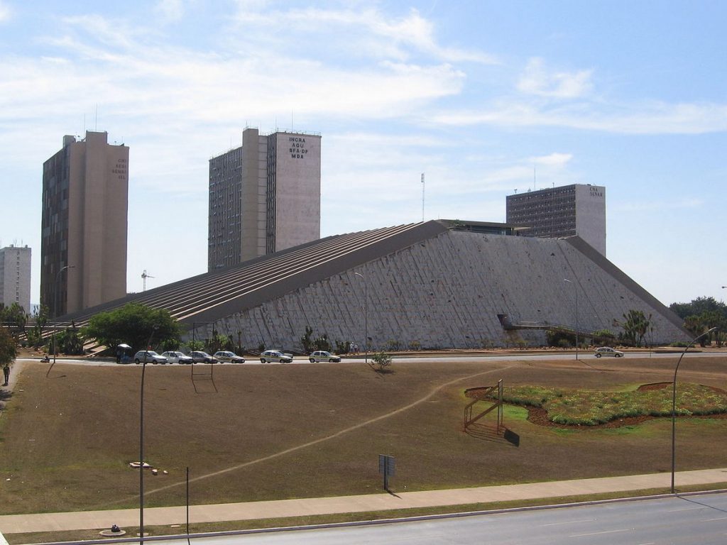 25 Works of Oscar Niemeyer Every Architect should visit - Cláudio Santoro National Theater, Brazil