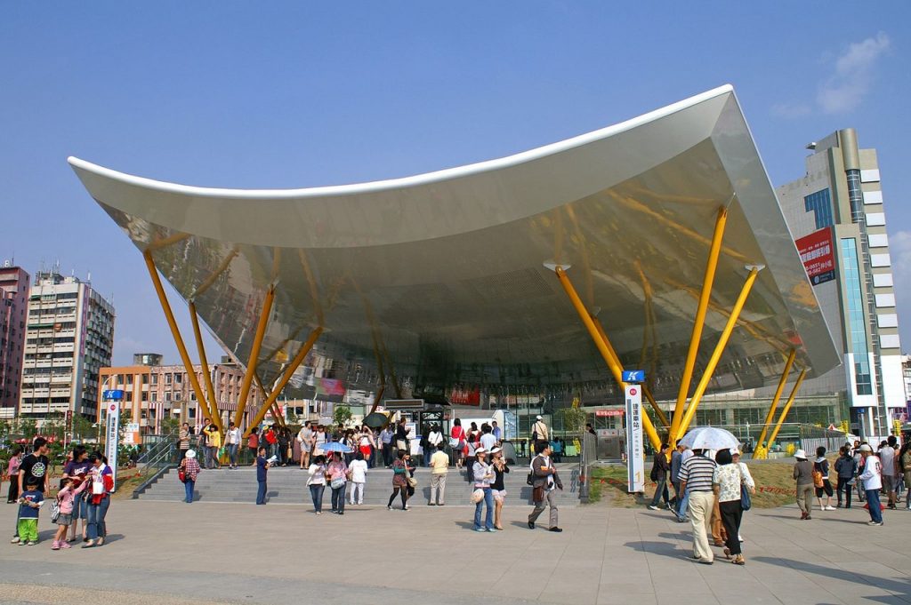 25 Works of Richard Rogers Every Architect should visit - Central Park, Taiwan