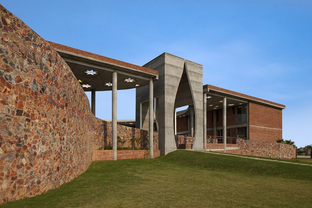 National Institute for Faith leadership, Dasna by Archohm | Top Architects in India