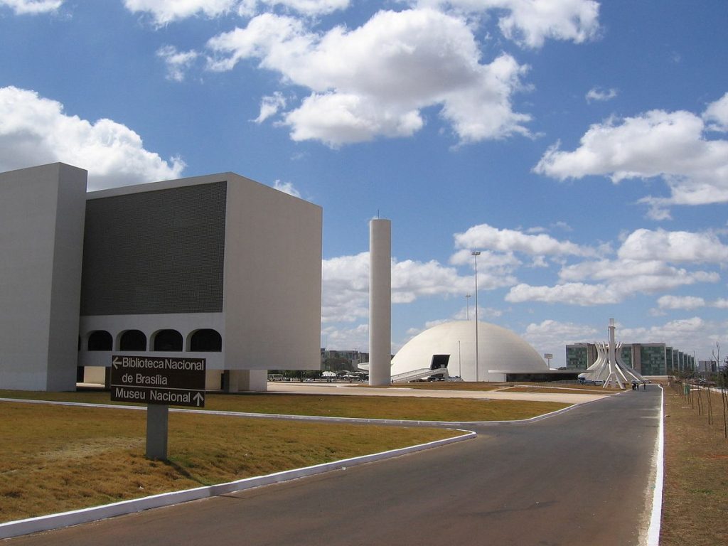25 Works of Oscar Niemeyer Every Architect should visit - Cultural Complex of the Republic, Brazil