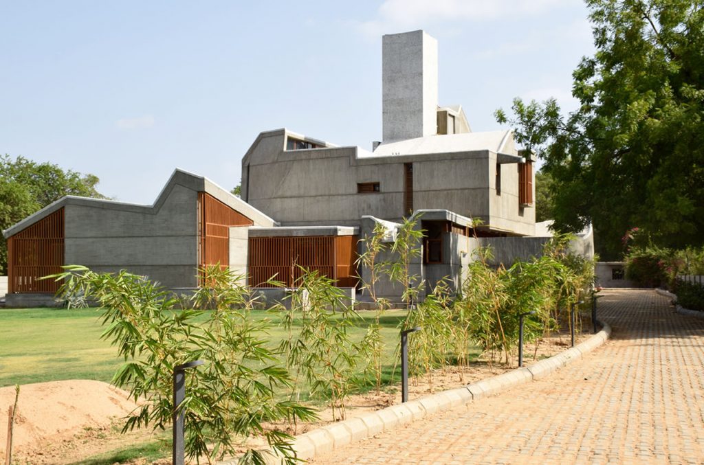 Kaw House, Ahmedabad by Vastu Shilpa Consultancy