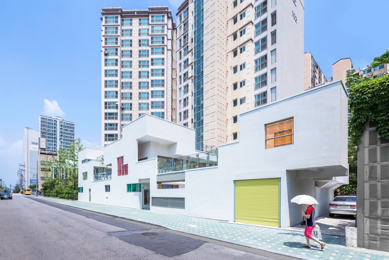 TETRIS NURSERY by IROJE KHM Architects
