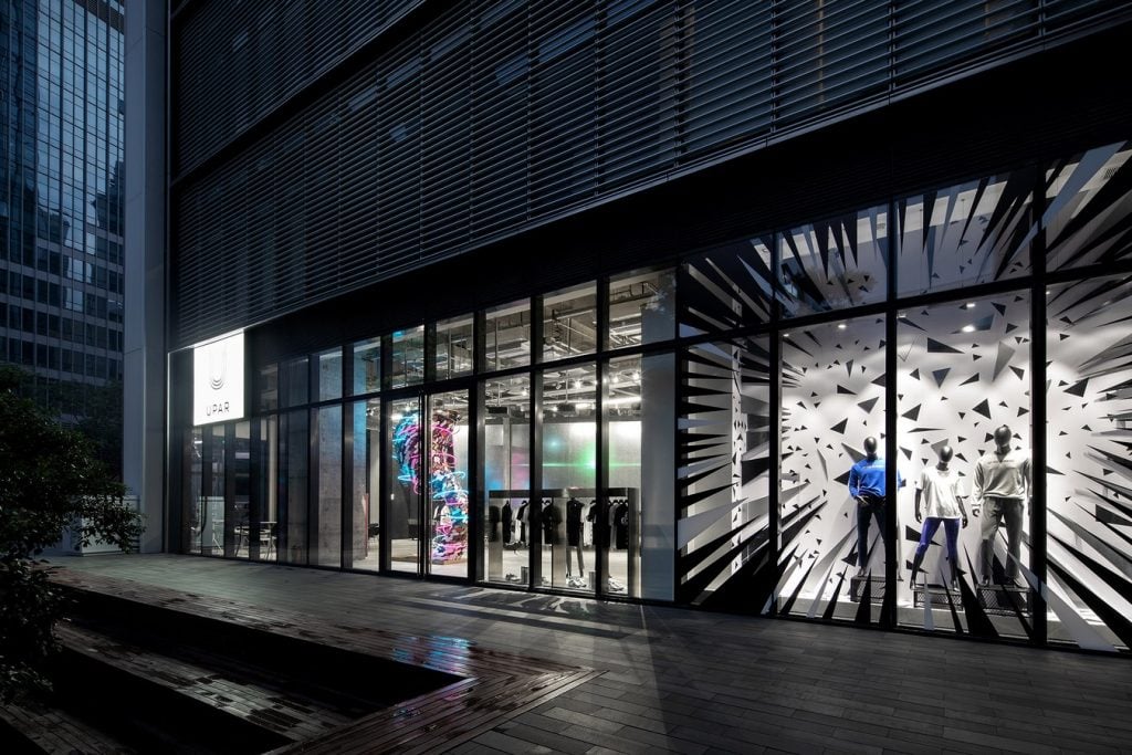 UPAR Flagship Store Lighting Design By GD-Lighting Design