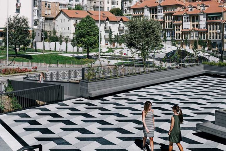 Puertochico-Plaza-By-Garciagerman-Arquitectos