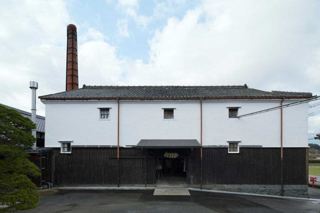 A Sake Brewery By a-um