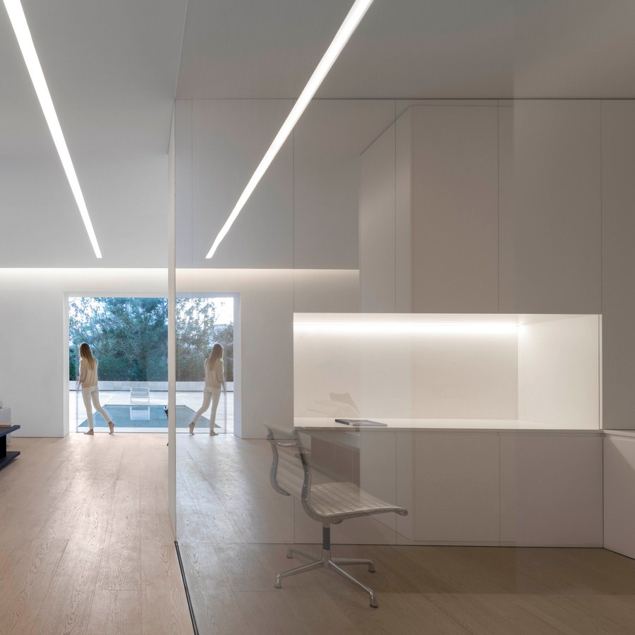 The Blue Garden By Fran Silvestre Arquitectos