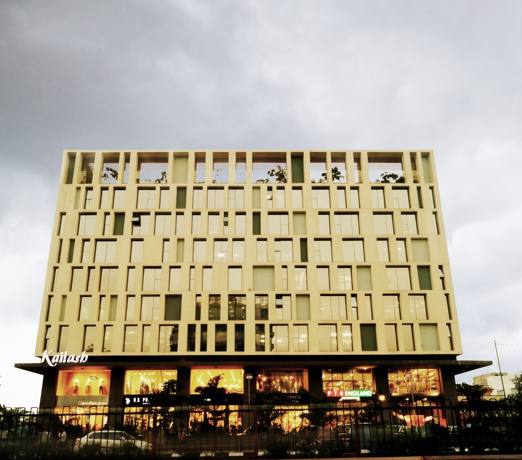 KAILASH TOWER BY MAITHEL & ASSOCIATES