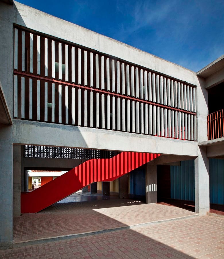 DPS Kindergarten School By Khosla Associates