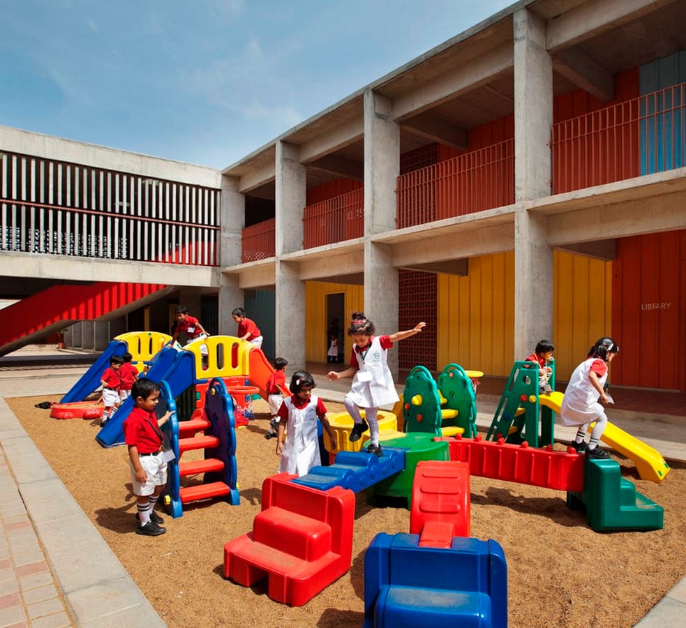 DPS Kindergarten School By Khosla Associates