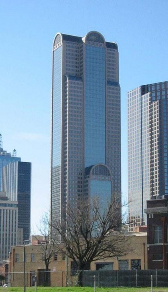 10 Highlights of Dallas Architecture - Comerica Bank Tower