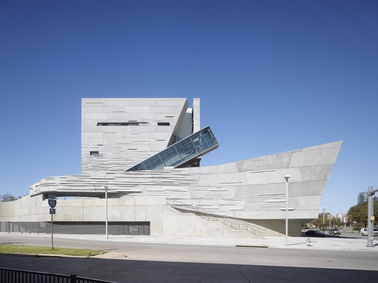 10 Highlights of Dallas Architecture - Perot Museum