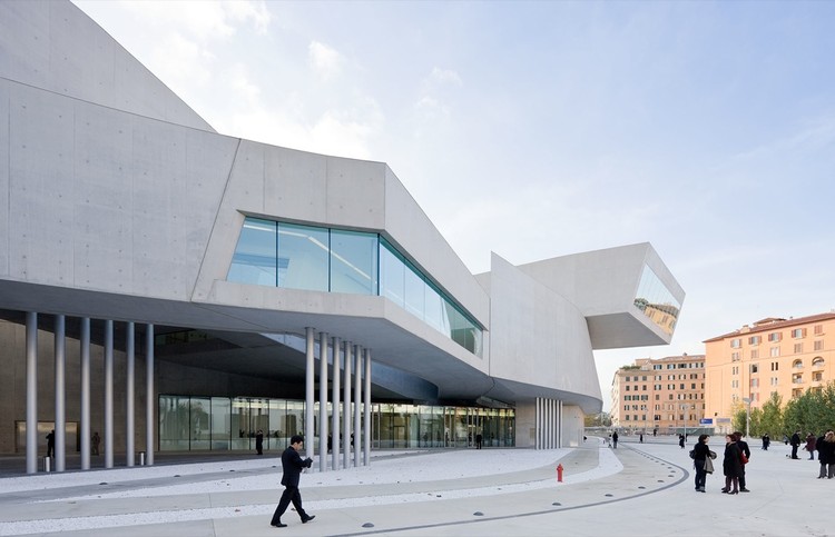 50 Famous Architects in the World of all Time - Zaha Hadid_MAXXI, Italy