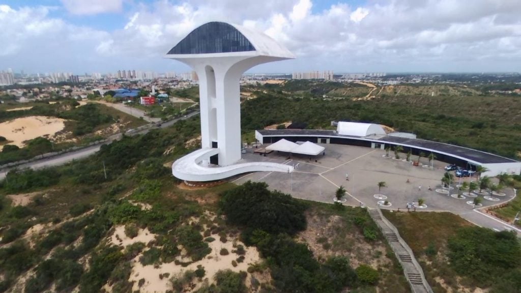 50 Famous Architects in the World of all Time - Oscar Niemeyer_Natal City Park, Brazil