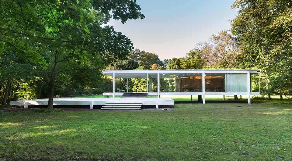50 Famous Architects in the World of all Time - Mies Van Der Rohe_Farnsworth house, Plano