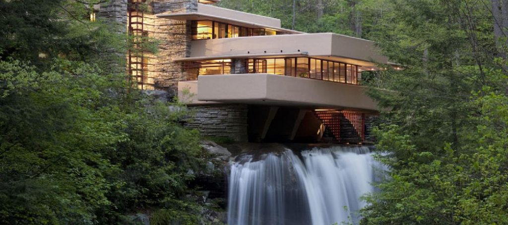 50 Famous Architects in the World of all Time - Frank L Wright_Falling water, Pennsylvania