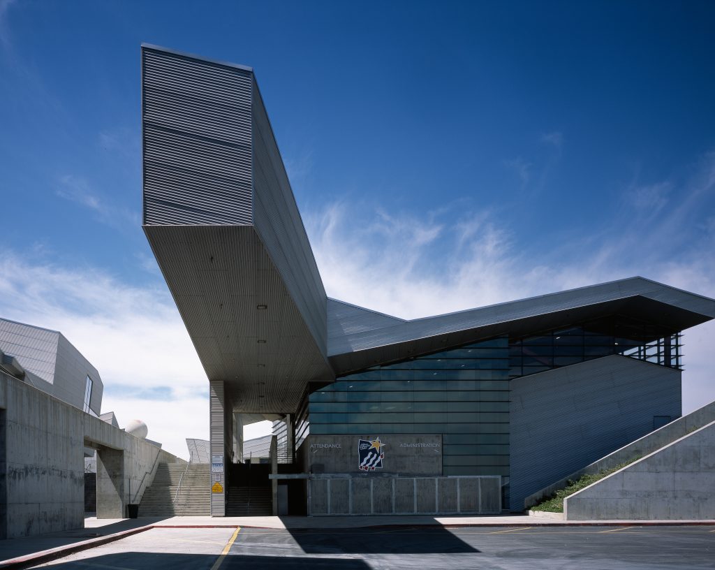 Thomas Mayne Diamond Ranch High School, California