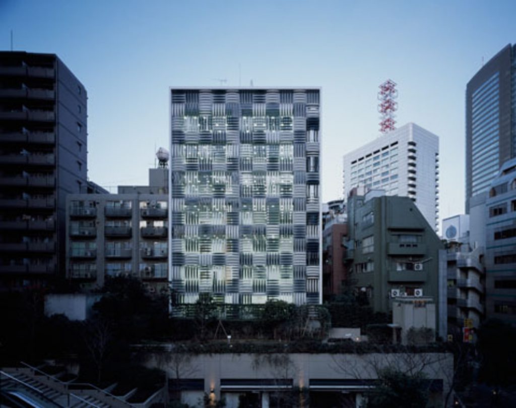 20 Creative Building Façades for Commercial Buildings around the World - Akasaka Phoenix