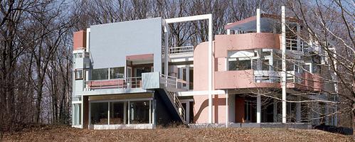 15 Most Important Projects by Michael Graves - Snyderman House, US