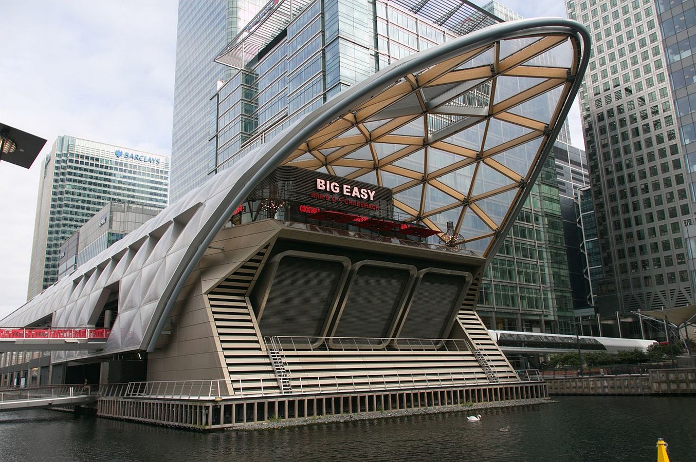 Cross rail Place Canary Wharf