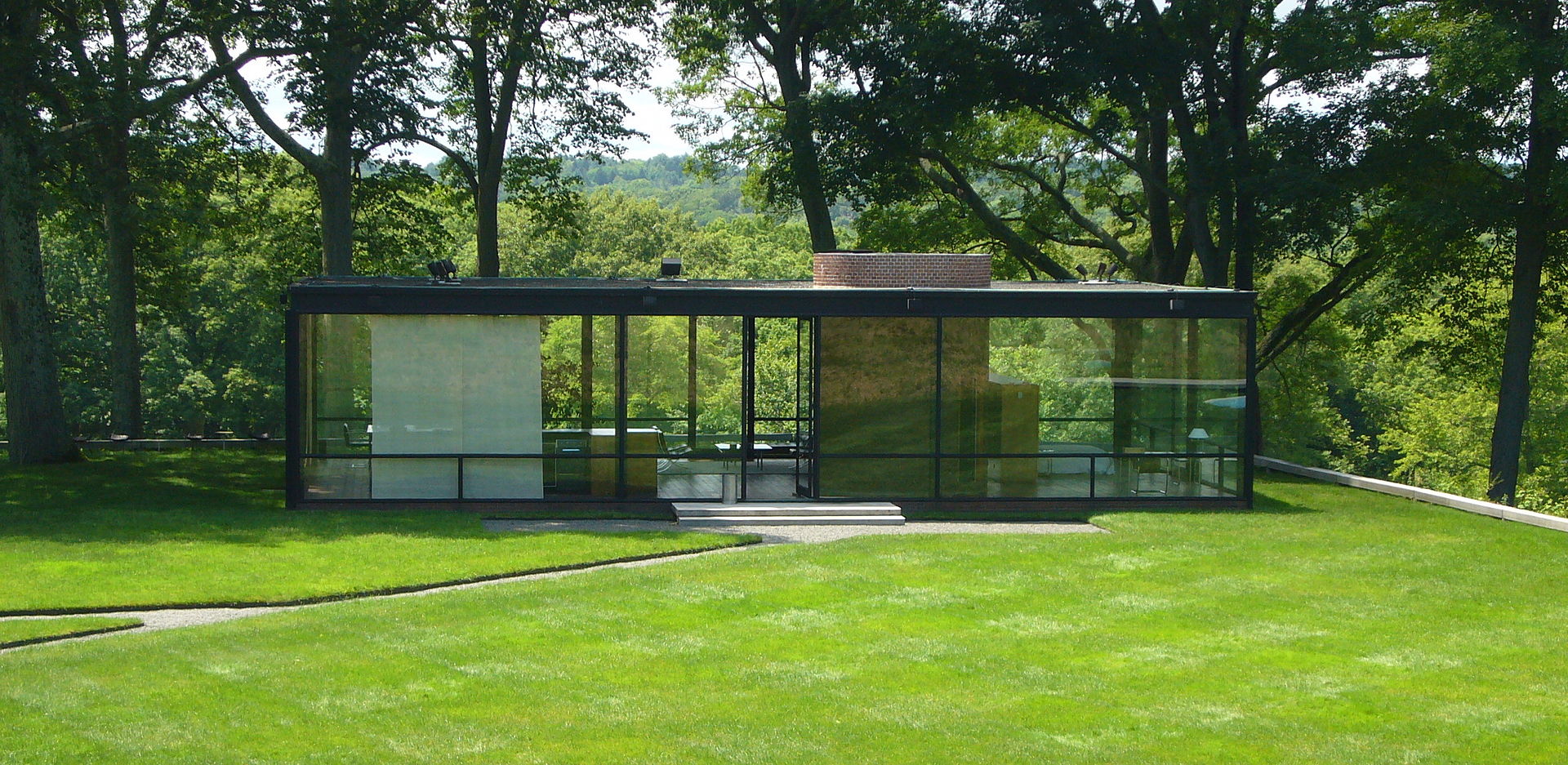 15 Works of Philip Johnson Every Architect should visit - Glass House, US
