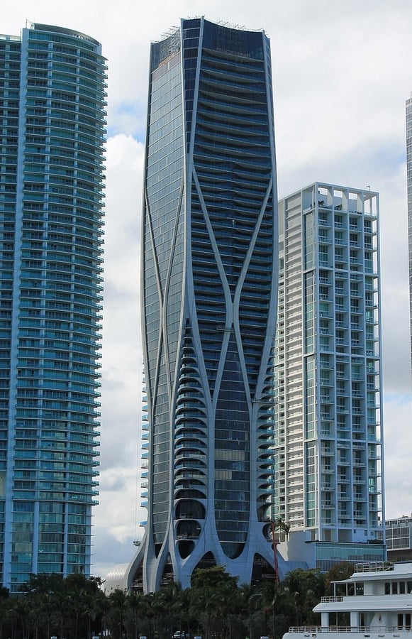 30 Projects That Define Zaha Hadid’s Style - One Thousand Museum, US