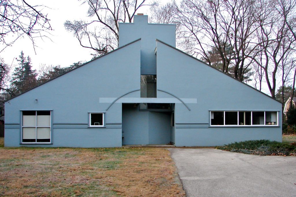15 Iconic Buildings of Robert Venturi Every Architect Should Visit - Vanna Venturi House, USA